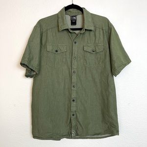 The North Face Mens button down cotton shirt size Large